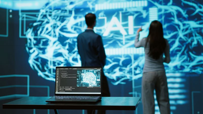 ‘AI do të ndryshojë çdo punë’ - si mund të dallohen ende punonjësit më të mirë?